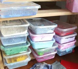 containers to keep acrylic paint